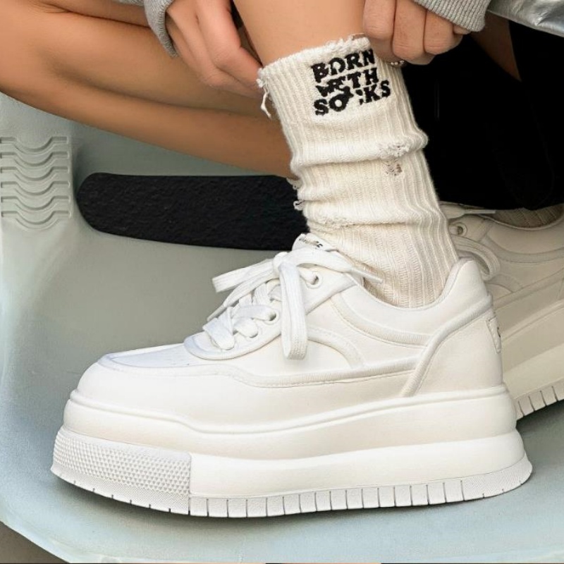 새로운 가죽 여성용 화이트 통기성 캐주얼 여성 벌커나이 - Running Shoes 리뷰 및 가격